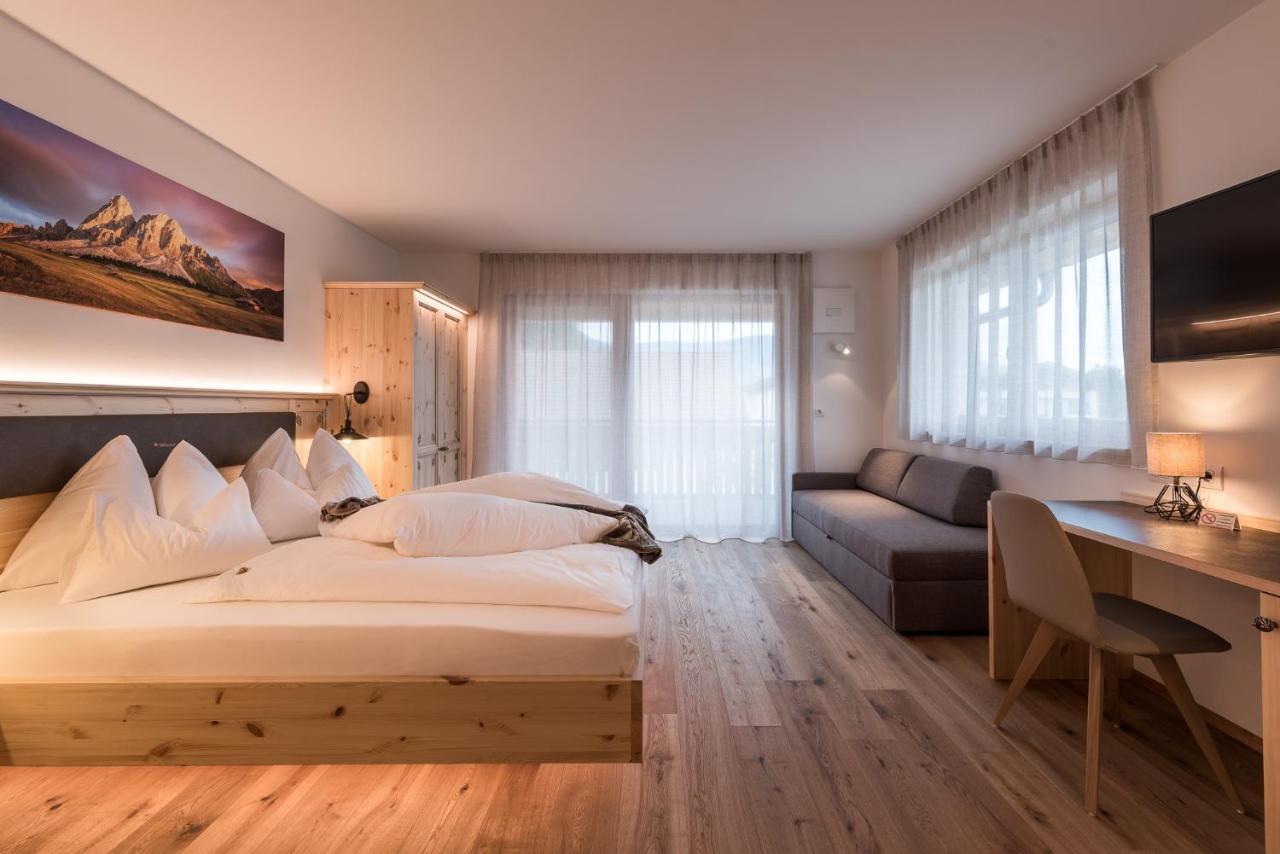 Hotel B&B Feldmessner บรูนิโก ภายนอก รูปภาพ