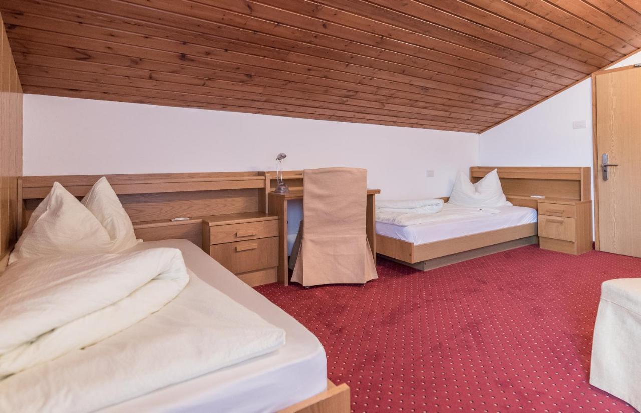 Hotel B&B Feldmessner บรูนิโก ภายนอก รูปภาพ