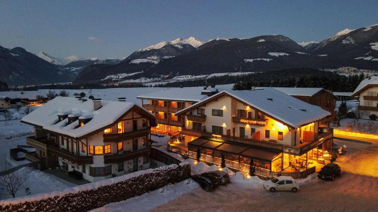 Hotel B&B Feldmessner บรูนิโก ภายนอก รูปภาพ