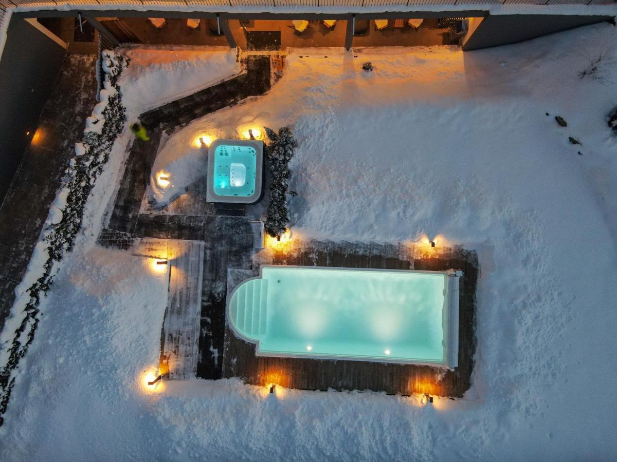 Hotel B&B Feldmessner บรูนิโก ภายนอก รูปภาพ