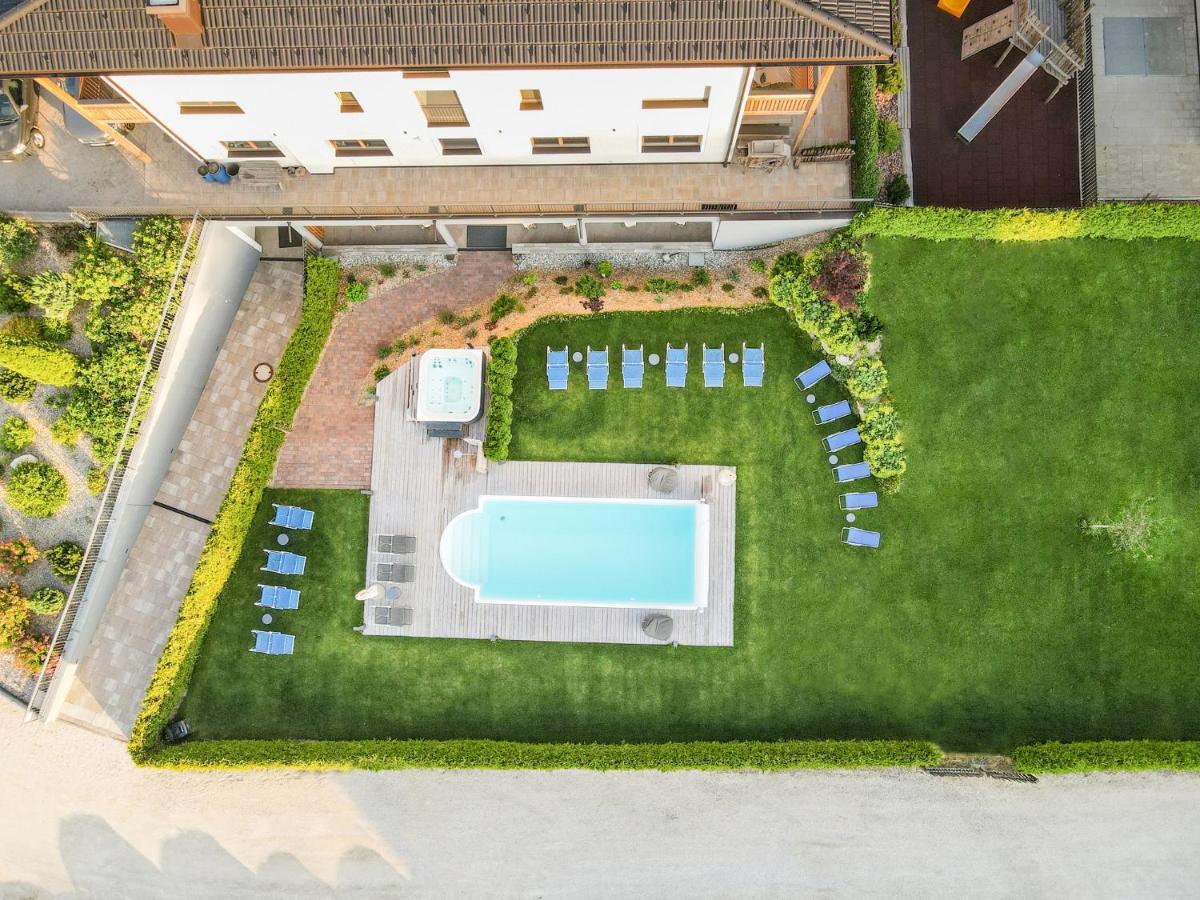 Hotel B&B Feldmessner บรูนิโก ภายนอก รูปภาพ